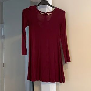 Dress. Burgundy. Knit feel.
